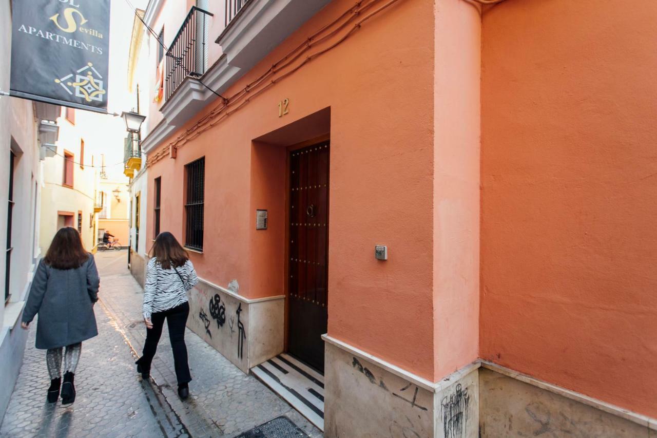 Bright Duplex W/ Terrace Lägenhet Sevilla Exteriör bild